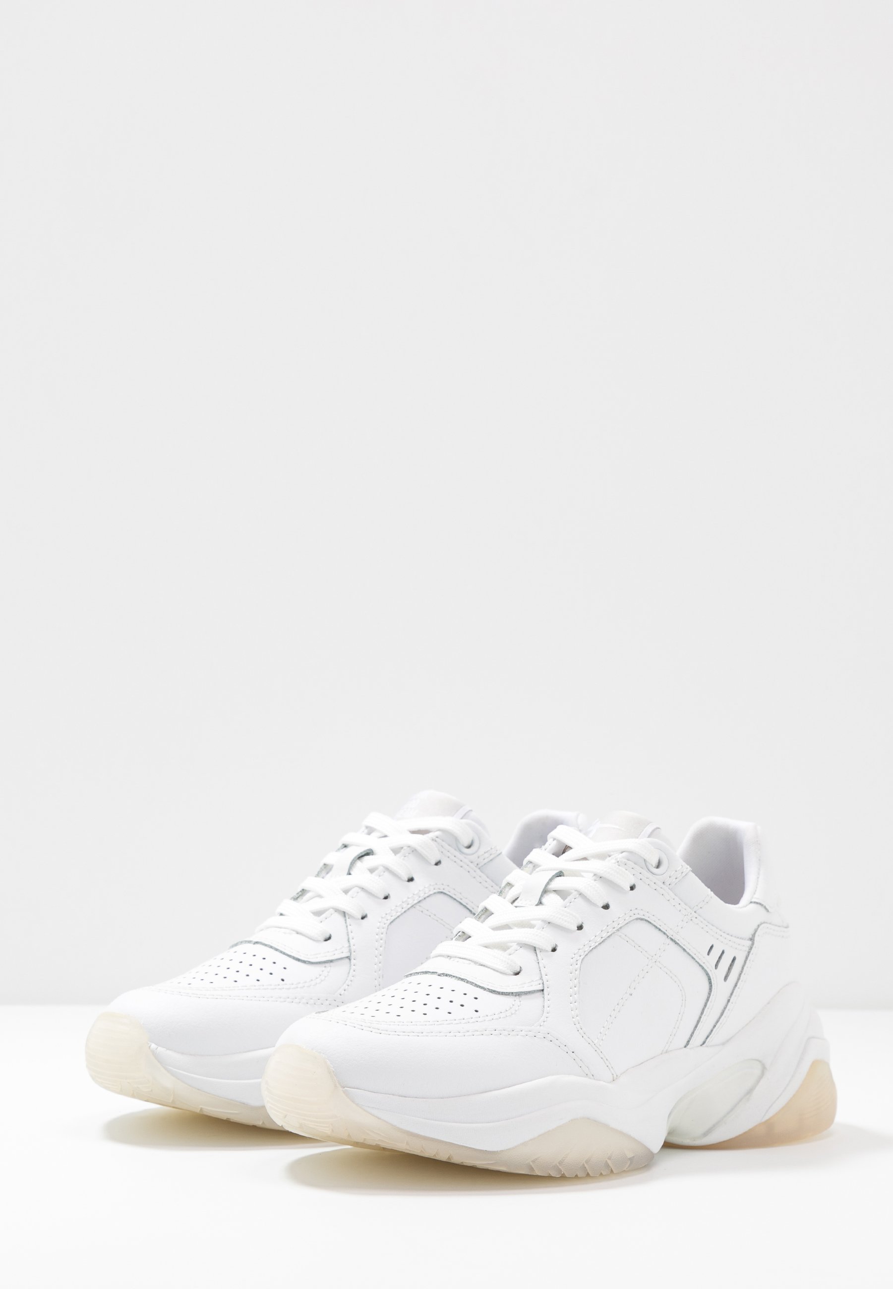 Tamaris Fashletics LACE-UP - Trainers - white - Zalando.de