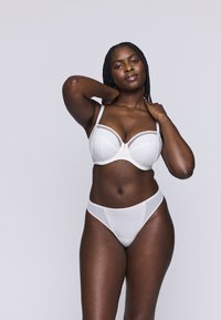 PrimaDonna TWIST KNOKKE  - String - natural