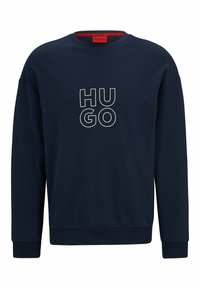 Sudadera azul marino hecha de una tela suave con mangas largas, puños acanalados y un cuello redondo que presenta el texto "HUGO" en blanco.