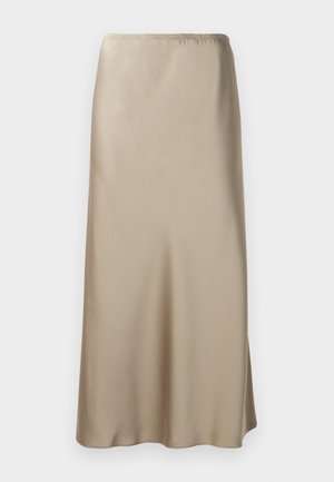 Satin midi-skirt i lyse beige med elastisk midjebånd, glatt tekstur og en flytende A-form. Ingen synlige mønstre eller metalldeler.