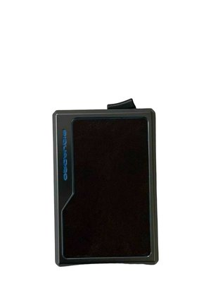 SSD externe noir rectangulaire compact avec surface mate foncée et marquage bleu sur le côté, isolé sur fond blanc.