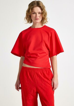 Lindex LINDEX T-SHIRT WITH WIDE SLEEVES LINDEX - T-shirts basic - red