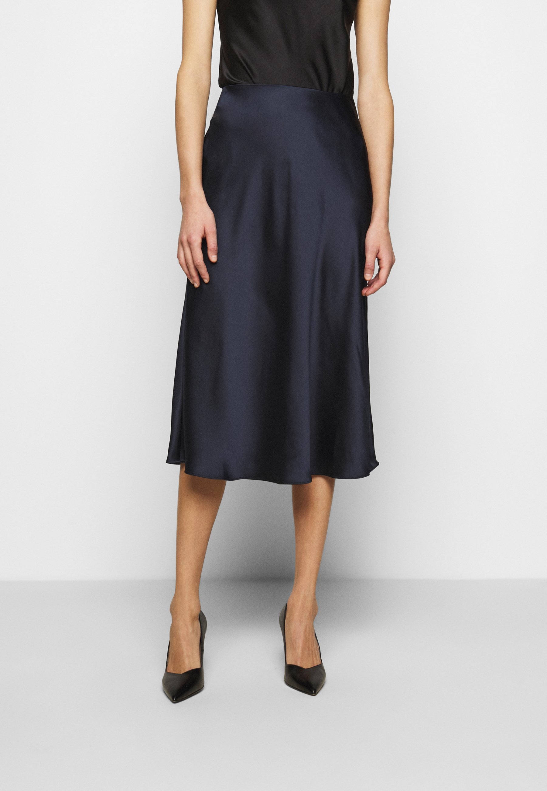 Jupe Satin Bleu Marine | atelier-yuwa.ciao.jp