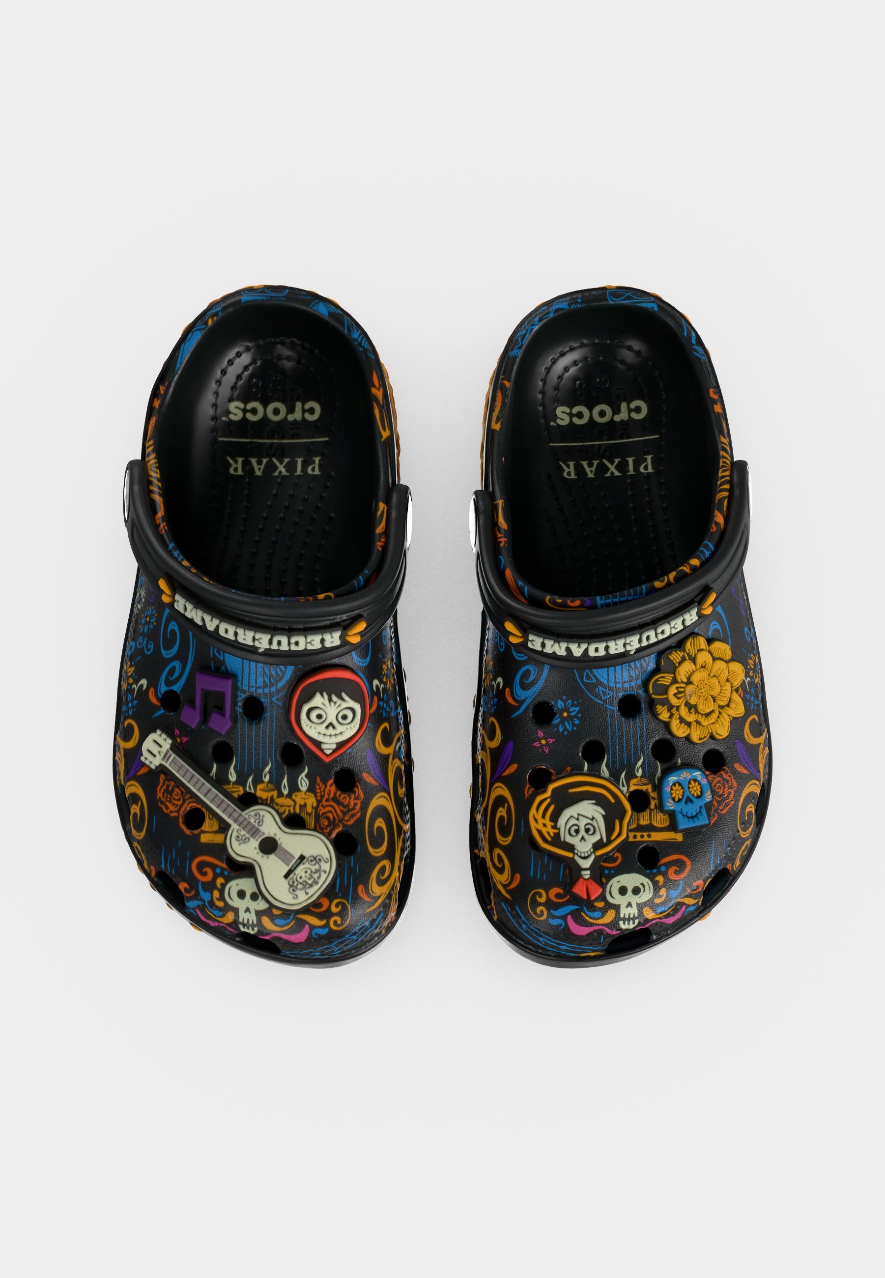 Crocs COCO UNISEX - Pantoffels - multi-coloured/zwart - Zalando.nl