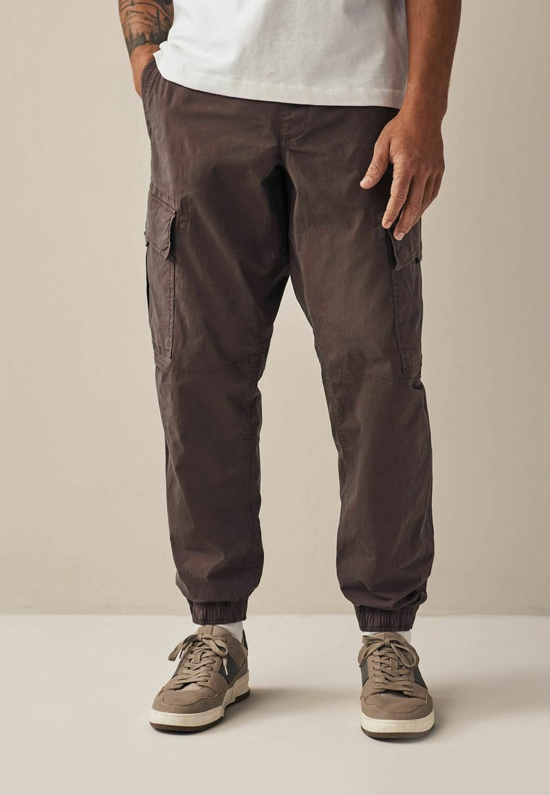 Next STRETCH UTILITY REGULAR TAPERED - Pantaloni cargo - purple