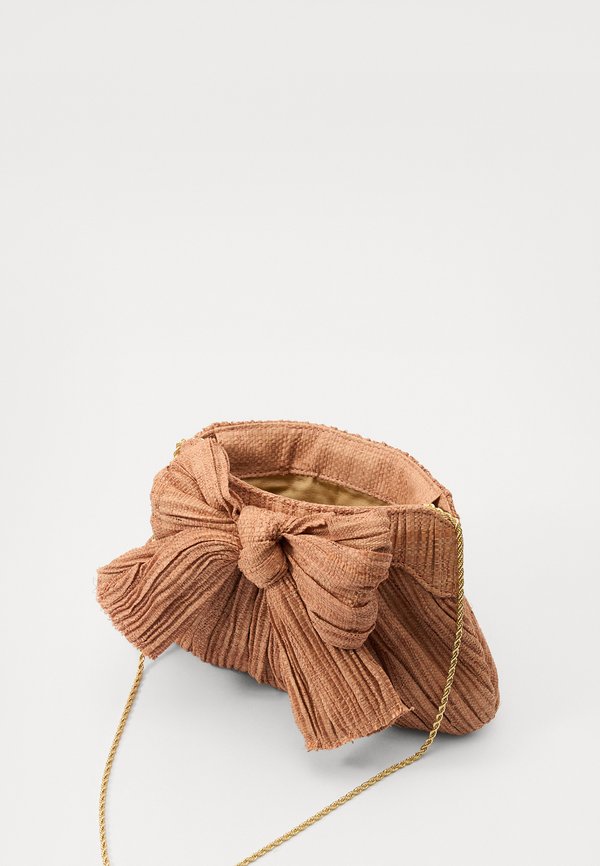 RAYNE PLEATED BOW CLUTCH - Cross body bag - blush2
