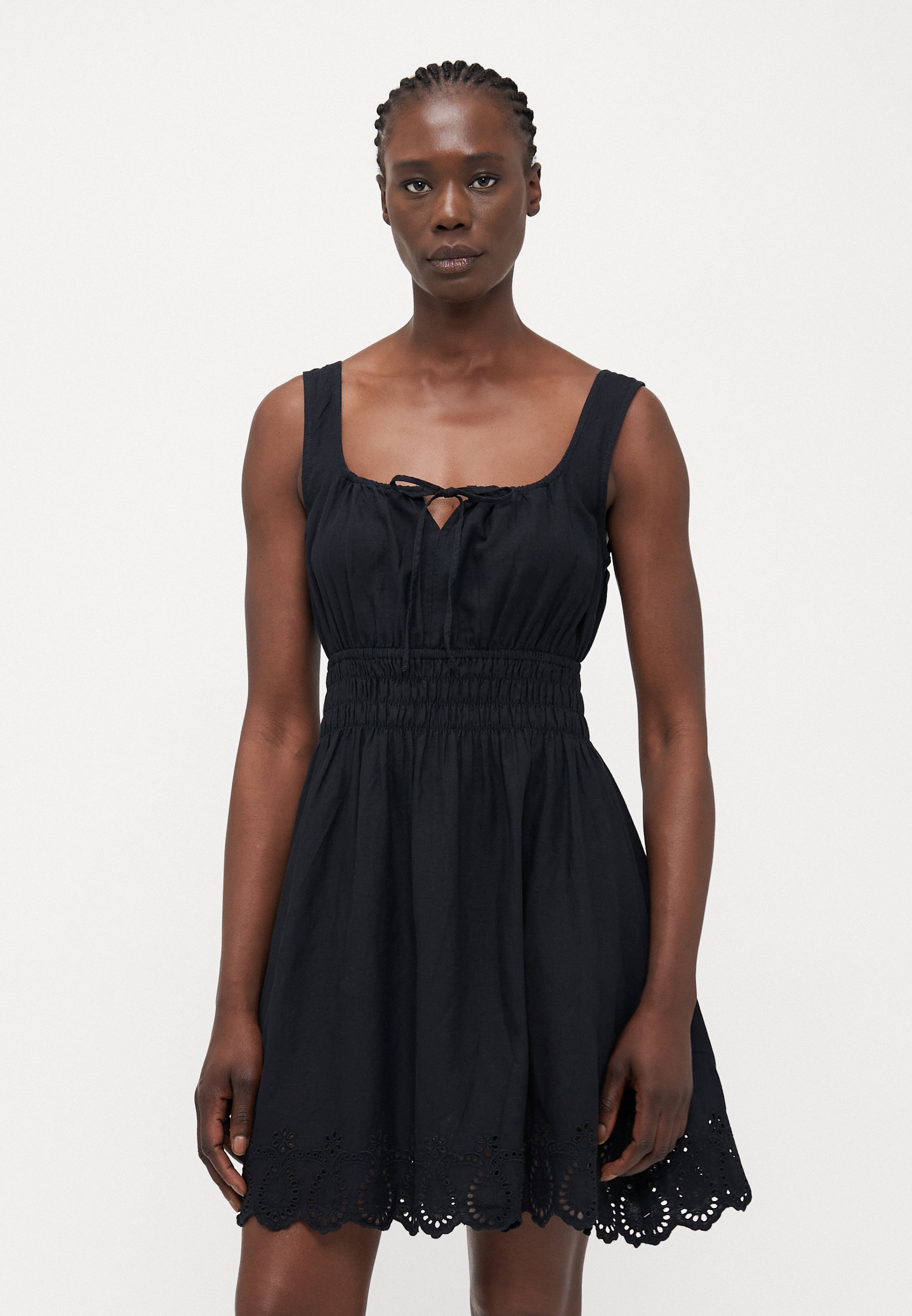Gap Tall TIE SMOCKED MINI DRESS - Day dress - true black/black - Zalando Gap Tall TIE SMOCKED MINI DRESS - Day dress - true black/black - Zalando