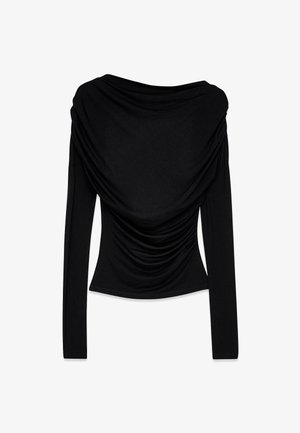 Čierny top s dlhým rukávom, ktorý má voľný výstrih a zhromaždené detaily vpredu, vyrobený z mäkkej a elastickej látky.