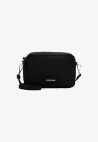 Seleccionado, black