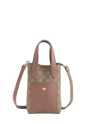 Lille tote taske med en struktureret beige stof, der har et brunt logomønster, lyserøde læderdetaljer, korte håndtag og en aftagelig rem.