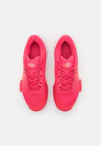 Nike Performance CHALLENGE PRO - Clay court tennissko - aster pink/crimson tint/hot punch