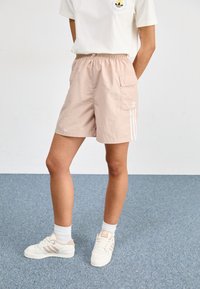 adidas Originals Shorts - beige