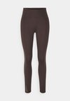 ONE - Tajice - baroque brown/white