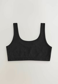 Crni crop top bralette s glatkom teksturom, širokim trakama i logotipom na rubu. Jednostavan i minimalistički dizajn.