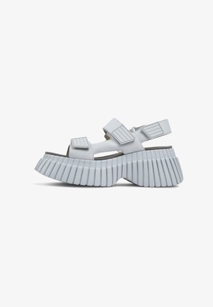 Camper Sandali con plateau - pastellgrau