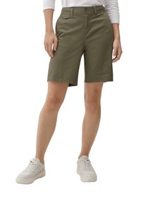 s.Oliver REGULAR BERMUDA - Shorts - olivgrün