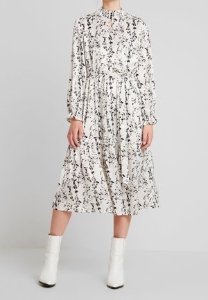 Robe longue - off-white