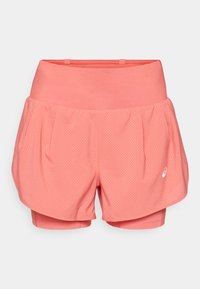ROAD SHORT - Kratke hlače 2-u-1 - dark pink clay