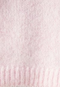 Gina Tricot Strikkegenser - pale lilac