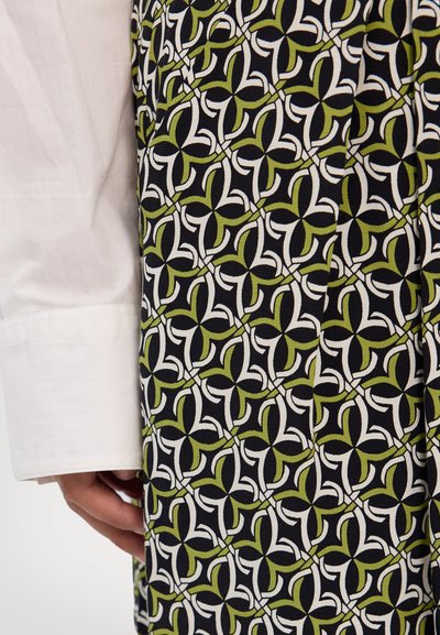 Diane von Furstenberg BELLINI PANTS - Hlače - green