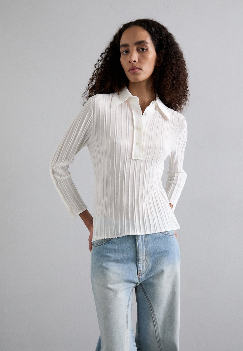 Victoria Beckham - SUPER FINE STRIPE - Jumper - white, Enlarge