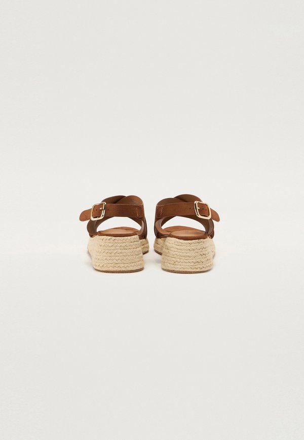 ONLMINERVA - Platform sandals - cognac2