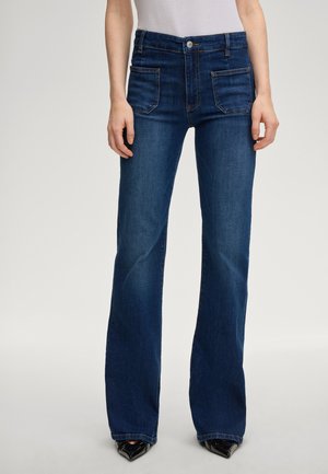 ELEA HOHE TAILLE IN WASHED - Jean bootcut - blue washed