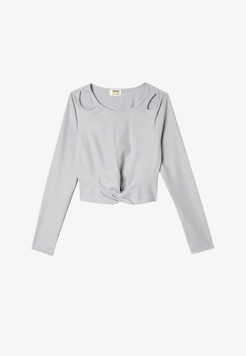 Lys grå langærmet cropped top med rund halsudskæring, twist-front design og udskårne skulderdetaljer. Blødt, tekstureret stof.