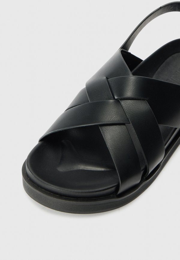 MINNIE 17 - Sandals2