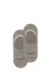 Socks no-show in cotone grigio con bordi superiori arrotondati, dotati di tallone rinforzato e supporto a metà piede. Logo rosso "GALLO" sul lato.