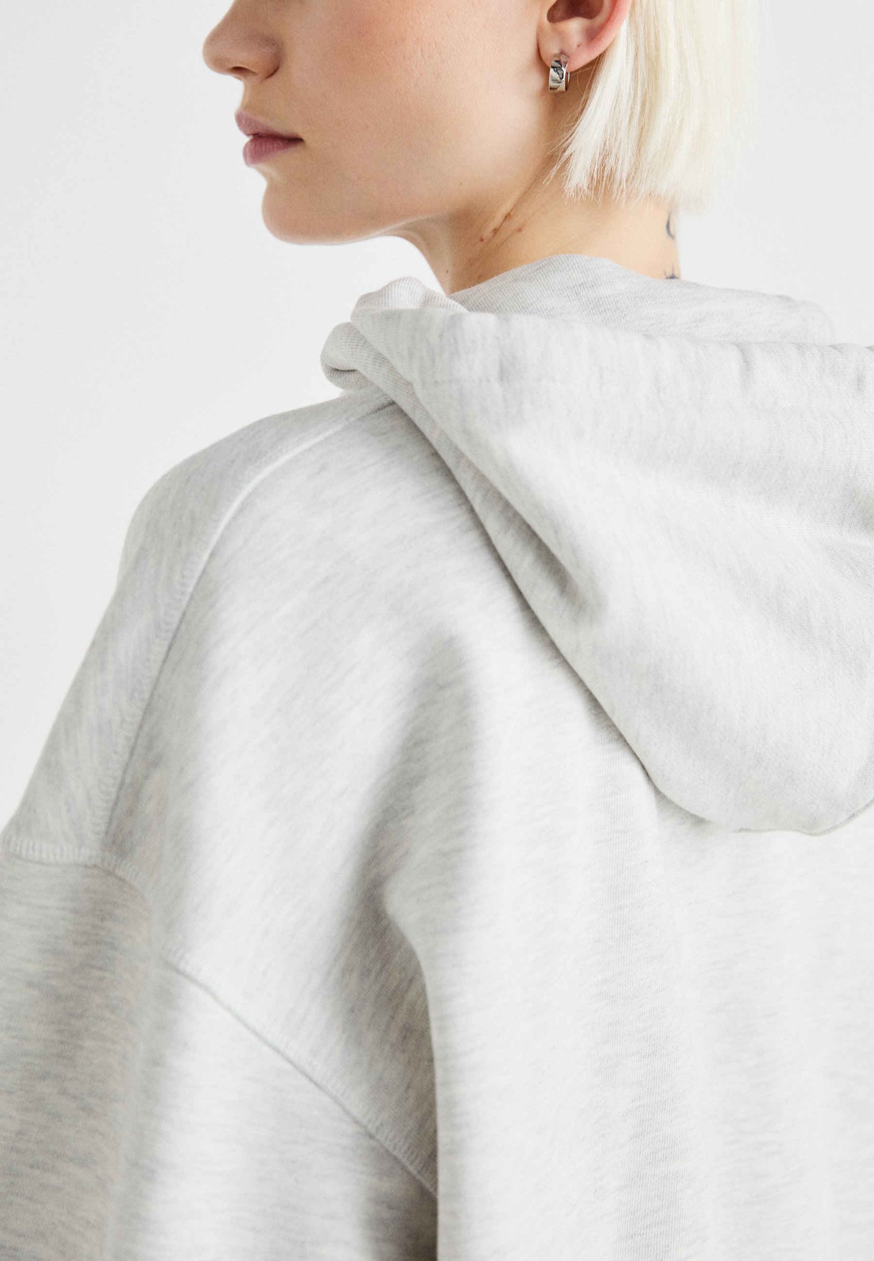 売れ筋商品|||ウィークデイ パーカー・スウェットシャツ レディース アウター IRINA HEAVY HOODIE - Sweatshirt - grey melange Weekday IRINA HEAVY HOODIE - Sweatshirt - grey melange/black
