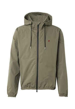 Lys olivengrønn hettejakke med svart frontglidelås, svarte snorer, elastiske mansjetter og kant, og liten rød logo på brystet.