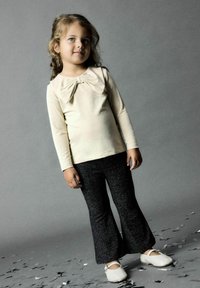 Name it BOOTCUT - Pantaloni - black