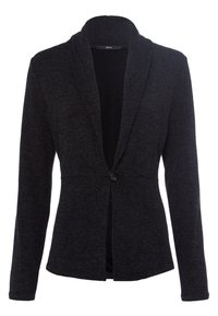 Czarna marynarka z miękkiego materiału, z kołnierzem szalowym, pojedynczym zapięciem na guzik oraz dopasowanym krojem z długimi rękawami.