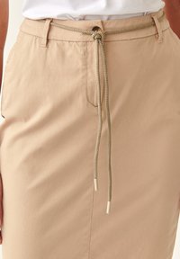 TATUUM HINOKI - Puzdrová sukňa - beige