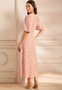 Love & Roses Dienas kleita - pink