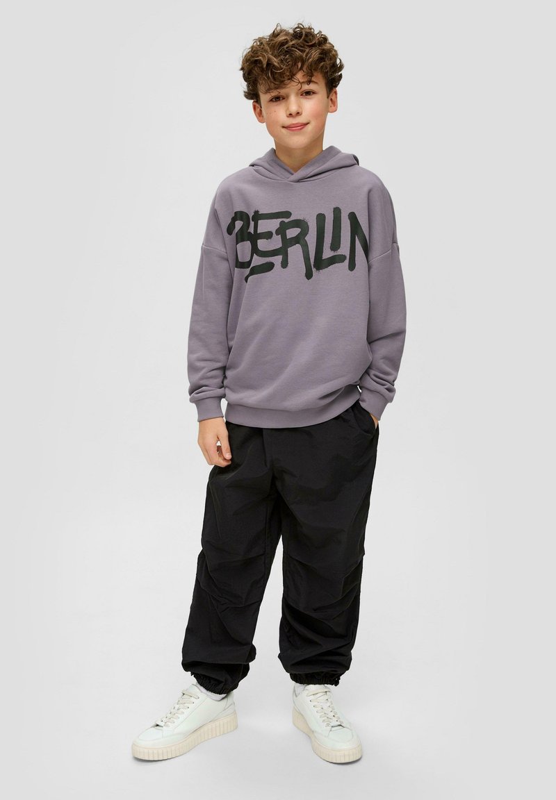 s.Oliver MIT SCHRIFTPRINT - Hoodie - grau