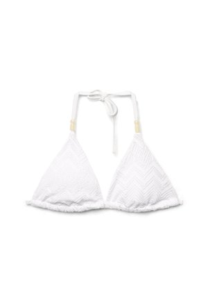 Top bikini triangolo bianco con trama, allacciatura dietro al collo e piccoli dettagli in perline beige sulle bretelle.