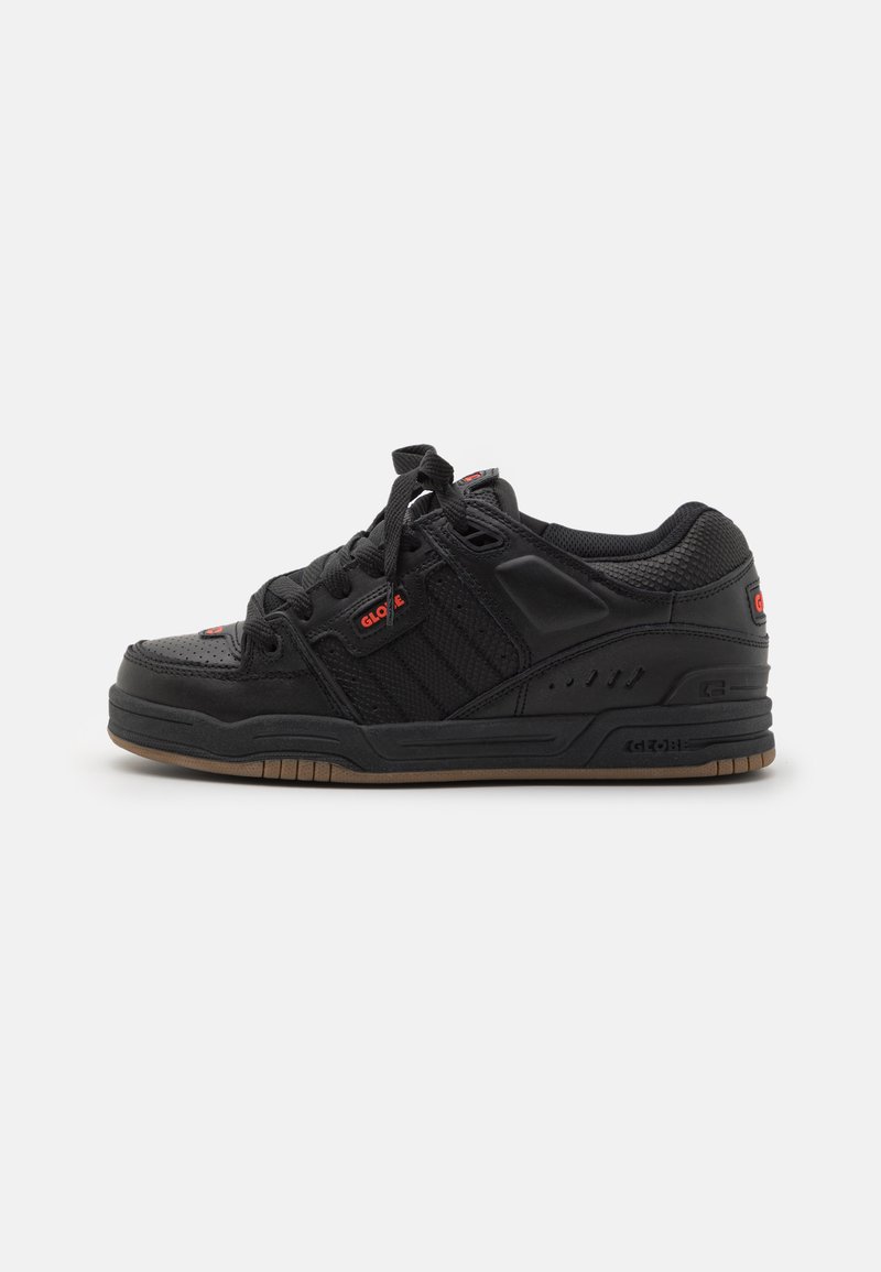 Globe FUSION - Skate shoes - black/red