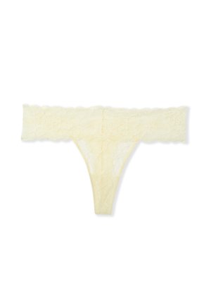 Perizoma in pizzo giallo pallido con motivo floreale, caratterizzato da una fascia larga in pizzo e sottili spalline, che offre una texture e un design delicati.