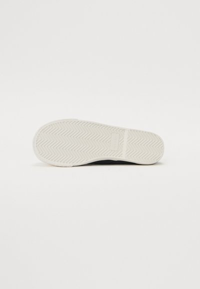 Marni Trainers - black