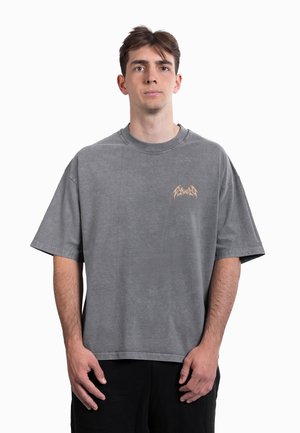 BETRAYAL UNISEX - Print T-shirt - grey washed