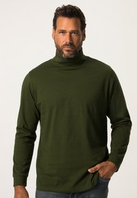 Grünes Langarm-Turtleneck-Shirt aus weichem Material, mit schmaler Passform und dezentem Glanz, kombiniert mit einem lässigen Bündchen und entspanntem Kragen-Design.