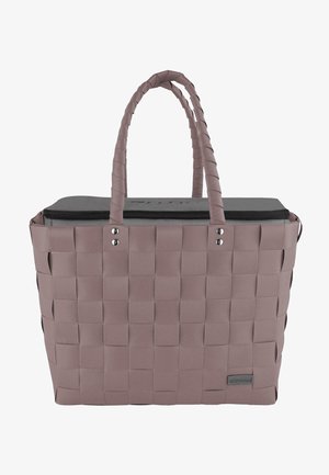 Gewebte Tragetasche in zartem Pink mit rechteckiger Form, ausgestattet mit zwei Griffen, einem kontrastierenden schwarzen Reißverschluss oben und metallischen Akzentdetails.