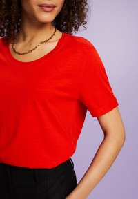 Esprit TEE - Camiseta básica - red