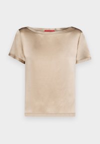 Non sélectionné, haselnuss