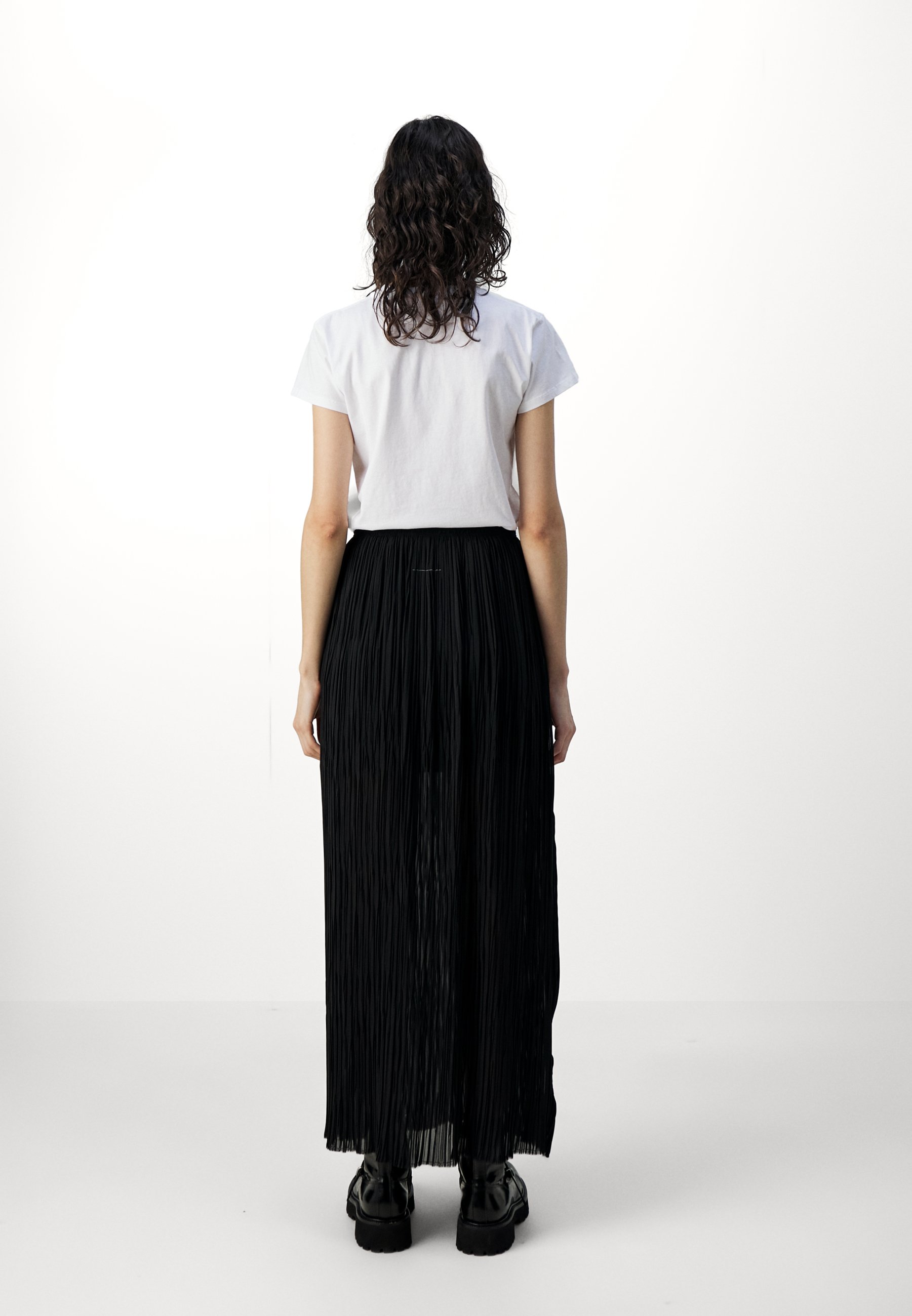 MM6 Maison Margiela LONG SKIRT - Maxi skirt - black