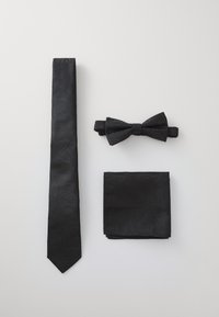 Unselected, black