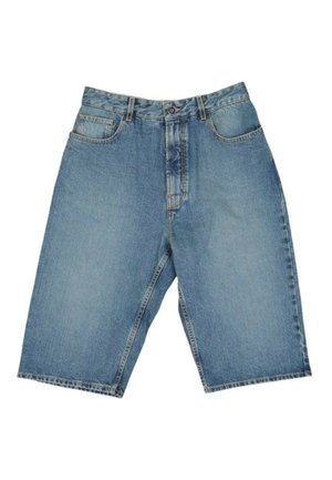 Blauwe denim knielange shorts met voorste knoop, rits, riemlussen en twee voorvakken, weergegeven op een witte achtergrond.