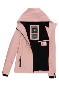 Svijetlopink jakna s kapuljačom, s crnim podstavom, džepovima na zatvarač i oznakama unutra. Mekana tekstura s kontrastnim narančastim šavovima.